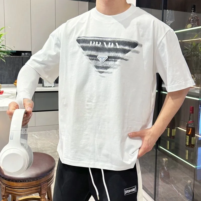 Prada T-Shirts Breathable 167866