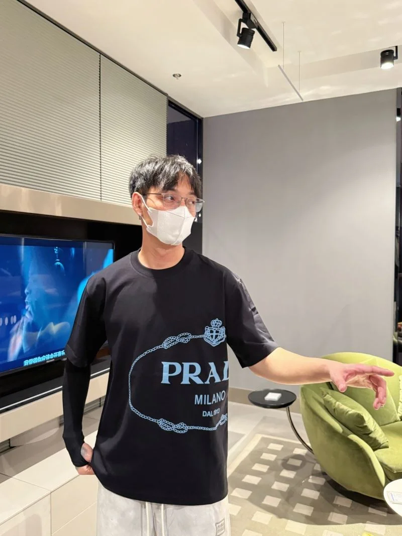 Bright Prada T-Shirts 167864