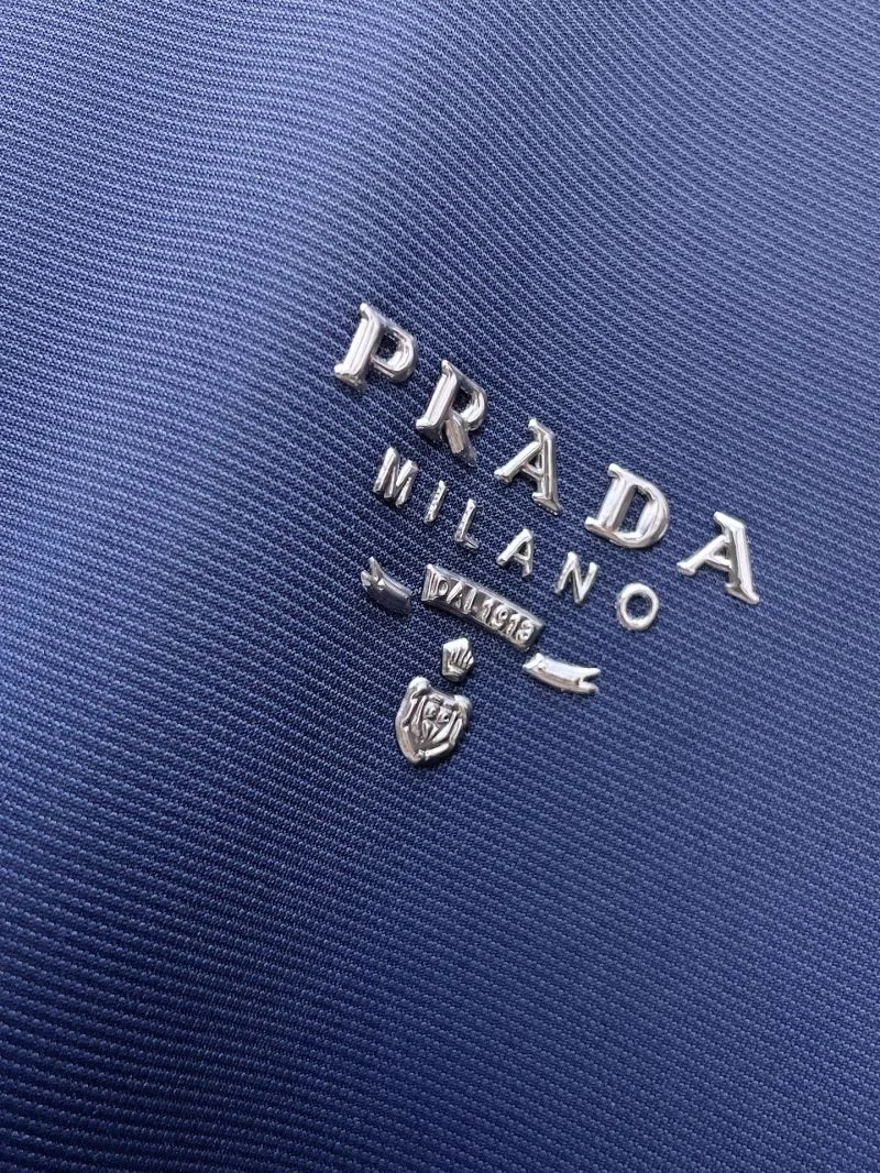 Prada T-Shirts Comfortable 167833