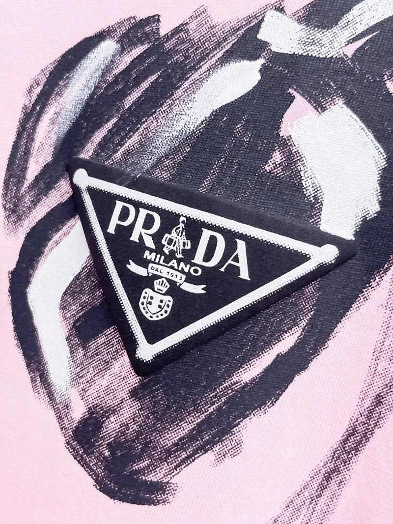 Prada T-Shirts UrbanChic 167829