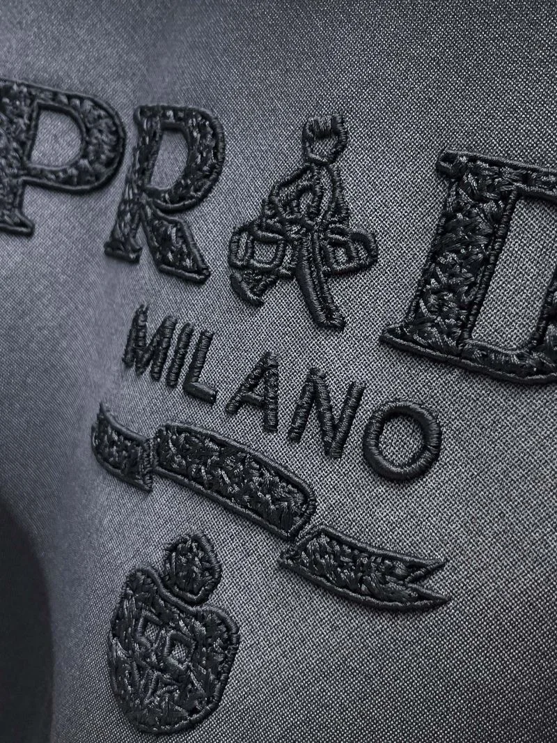 Prada T-Shirts Breathable 167826
