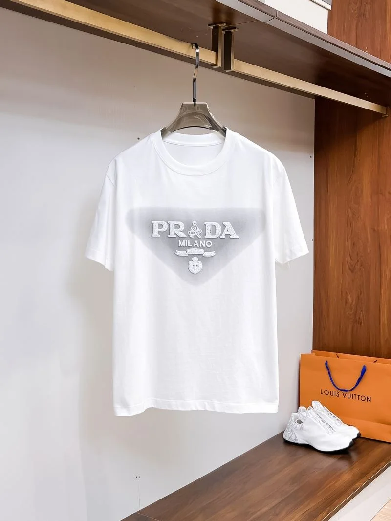 Prada T-Shirts Durable 167825