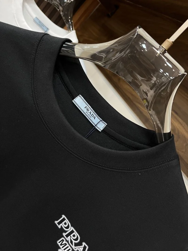 Prada T-Shirts Stylish 167816