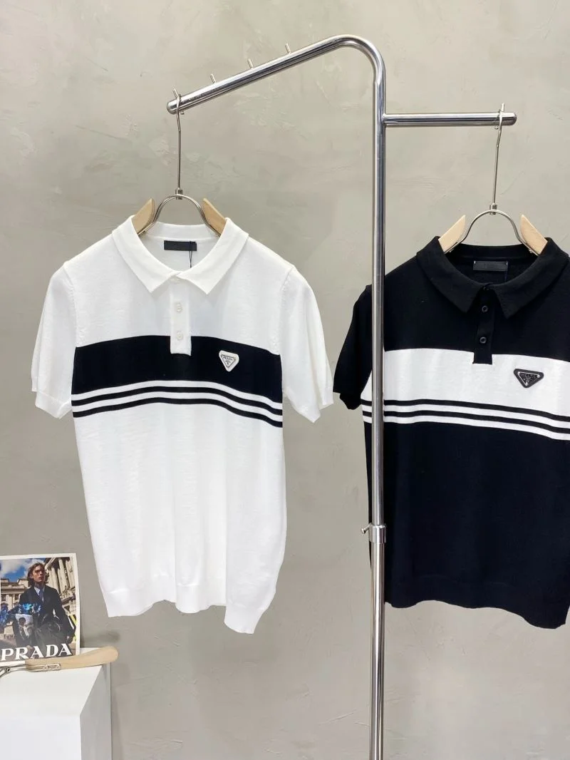 Versatile Prada T-Shirts 167811