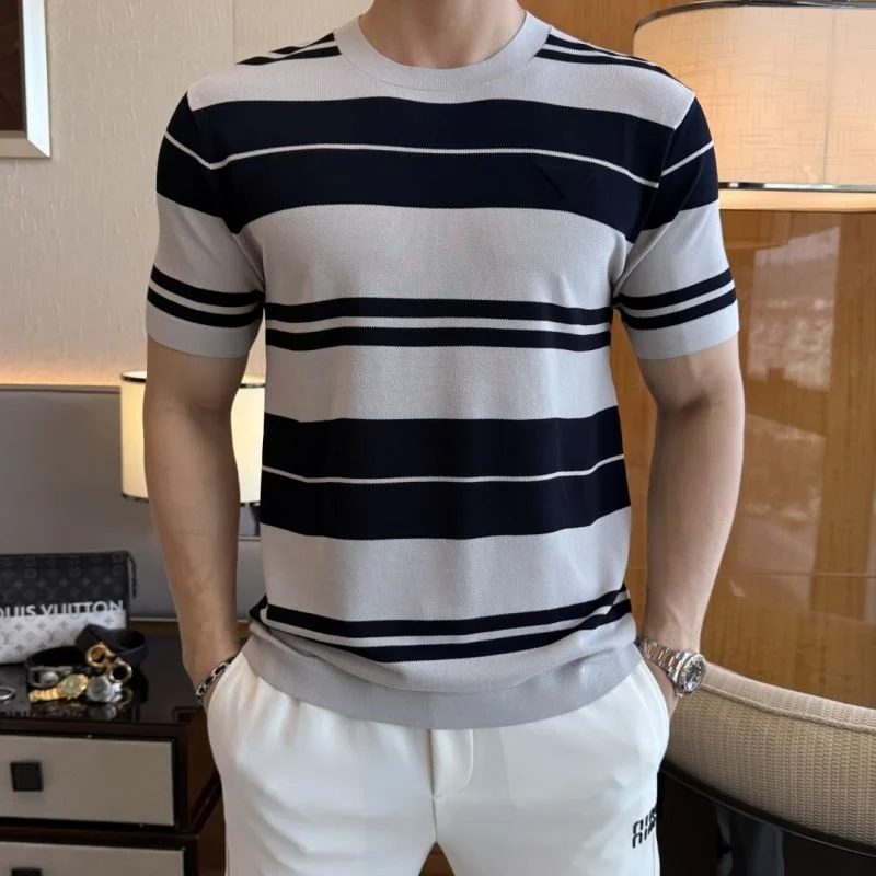 Prada T-Shirts Snug 167813
