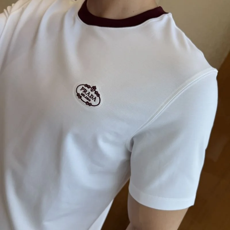Sustainable Prada T-Shirts 167809