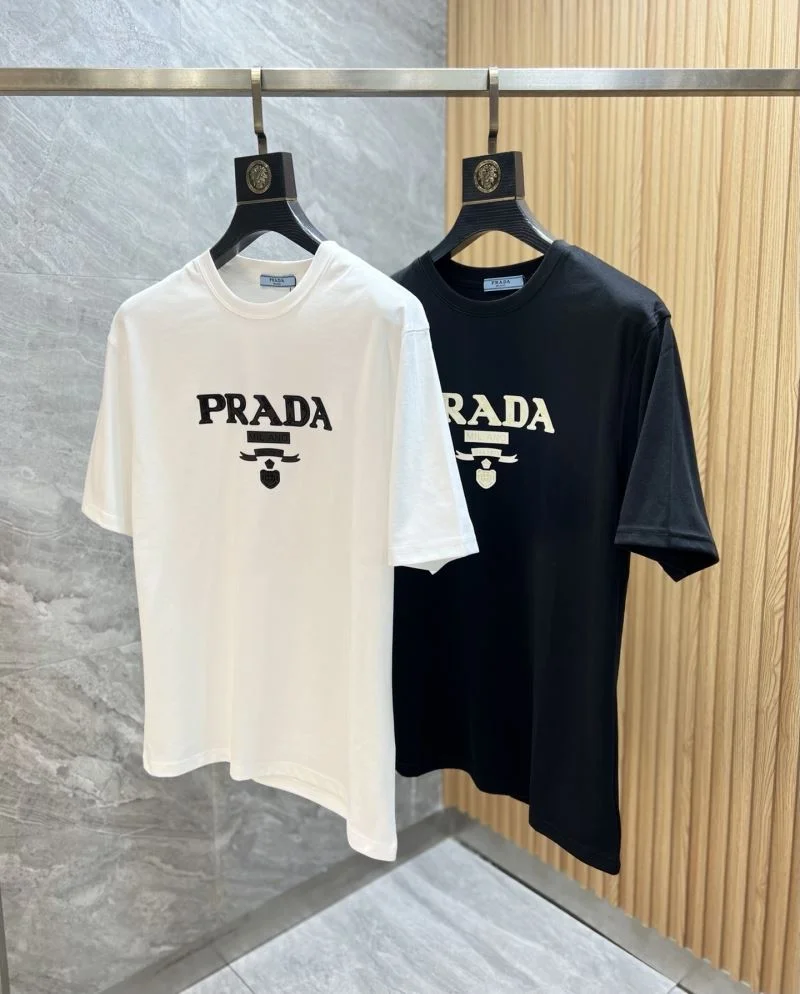 AllSeason Prada T-Shirts 167804