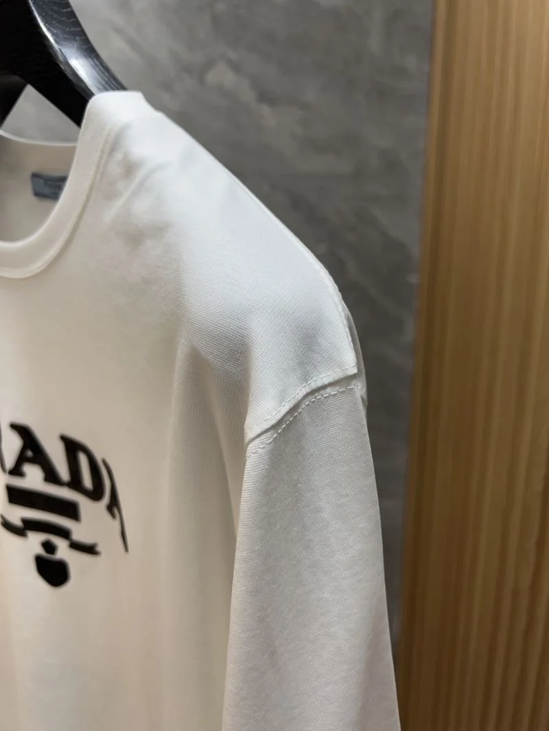 AllSeason Prada T-Shirts 167804