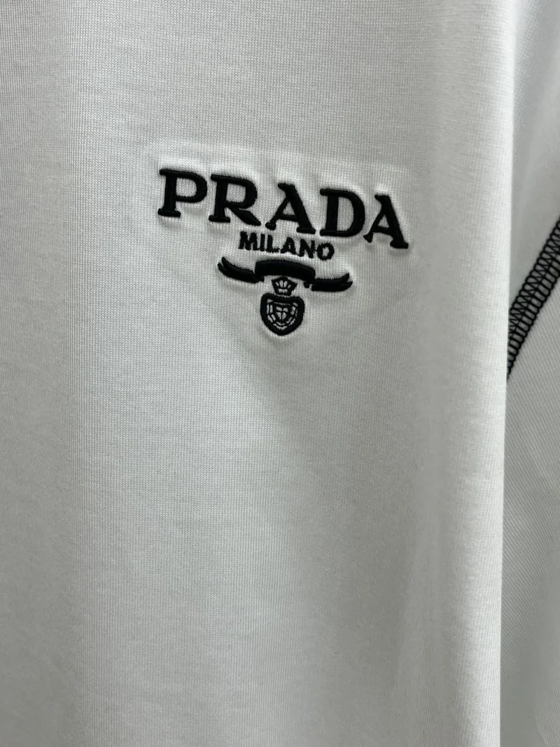 Fashionable Prada T-Shirts 167791