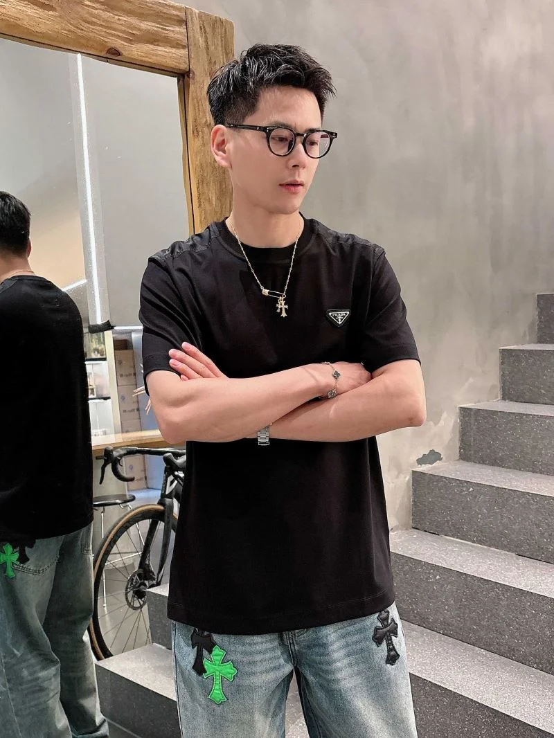 Prada T-Shirts Soft 167788