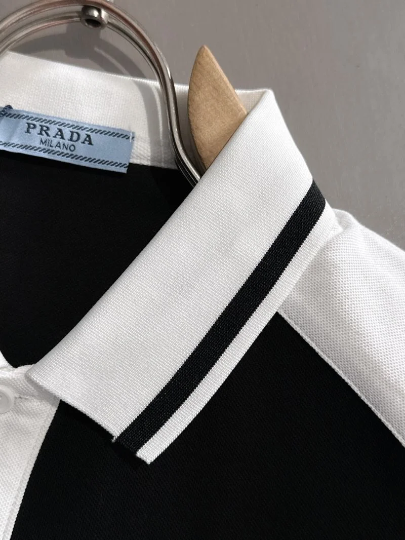 Prada T-Shirts GoAnywhere 167787