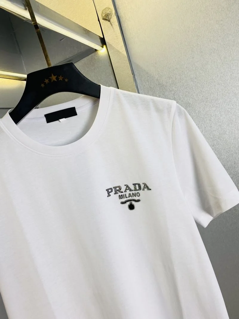 SunProtective Prada T-Shirts 167774