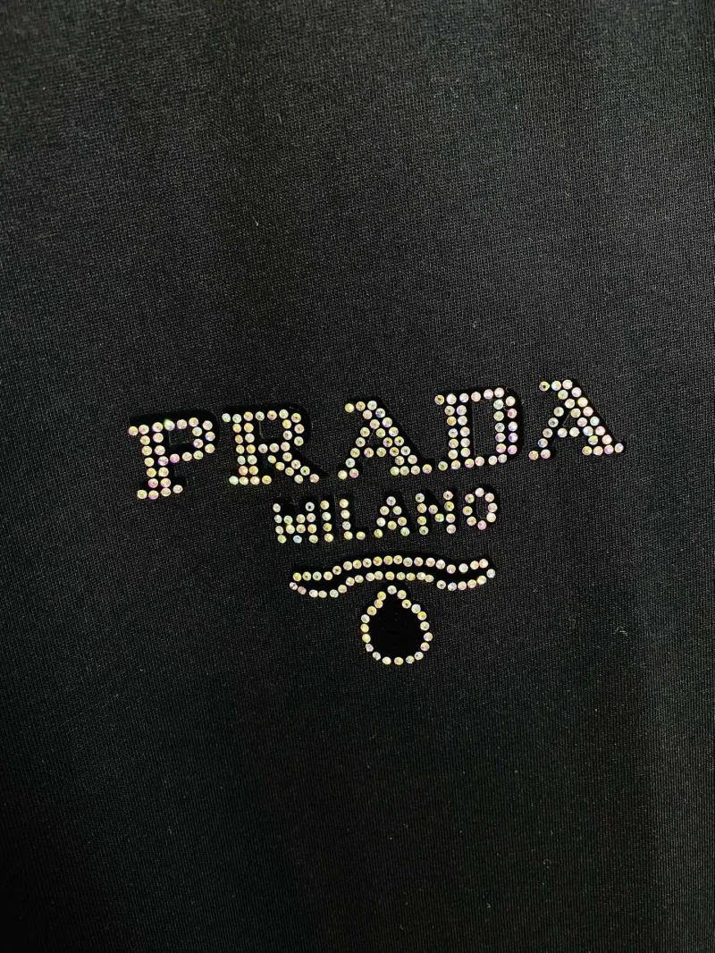 SunProtective Prada T-Shirts 167774