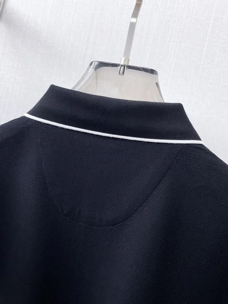 Resilient Prada T-Shirts 167808