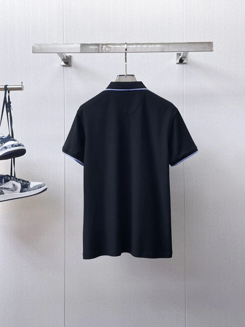 Prada T-Shirts Neat 167766