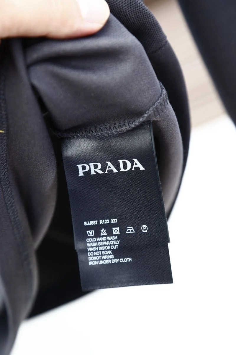 Prada T-Shirts MultiPurpose 167761
