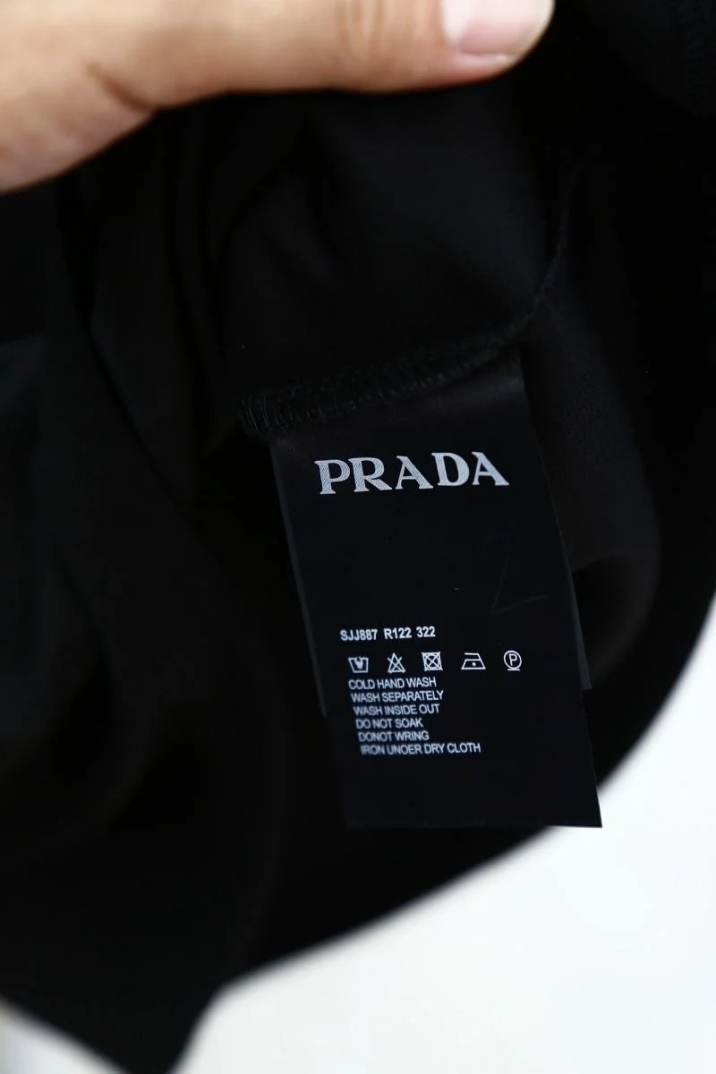ZipUp Prada T-Shirts 167799