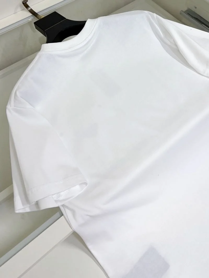 Elegant Prada T-Shirts 167757