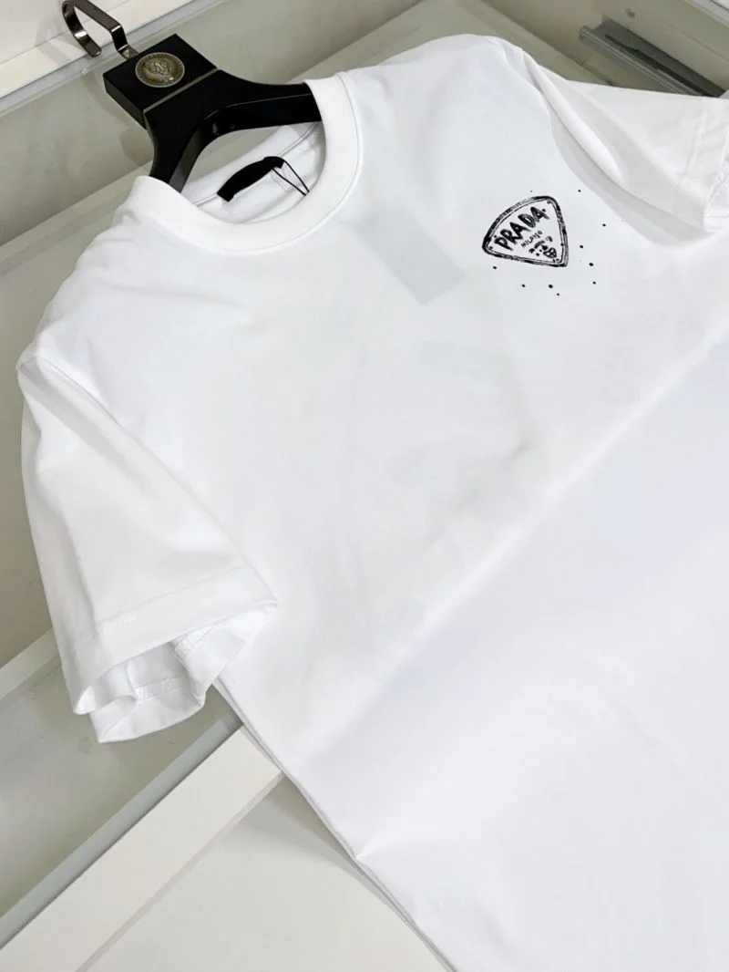 Chic Prada T-Shirts 167755