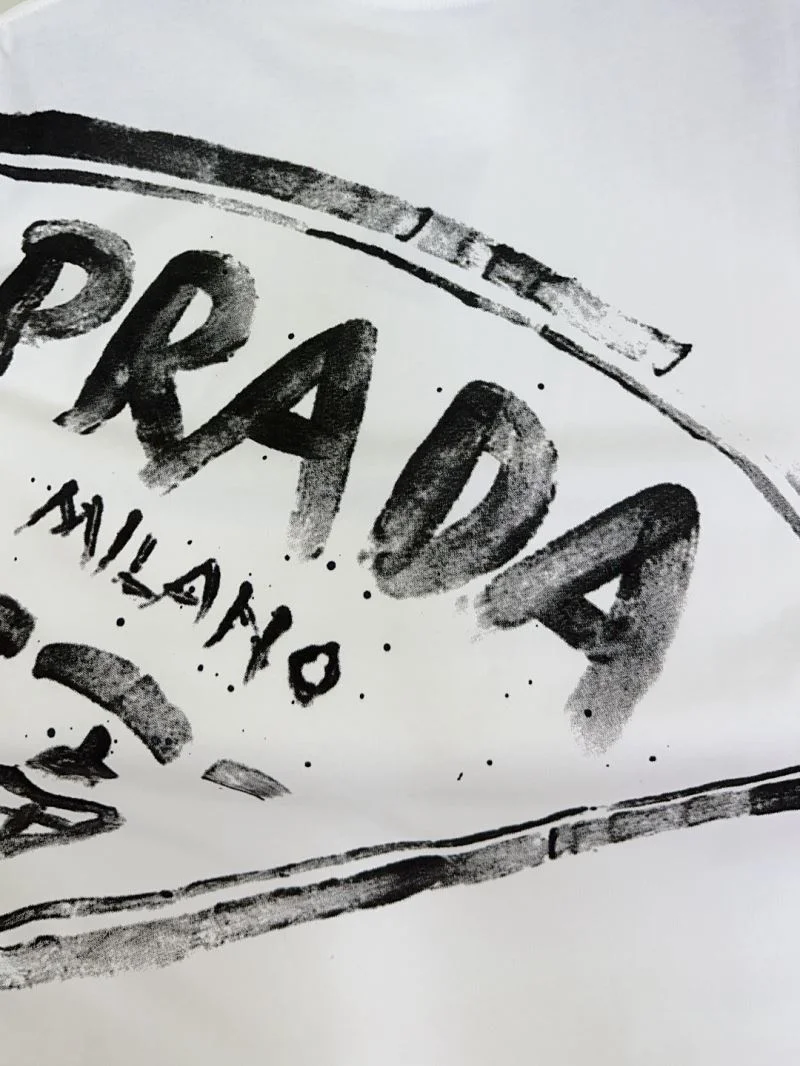 Chic Prada T-Shirts 167755