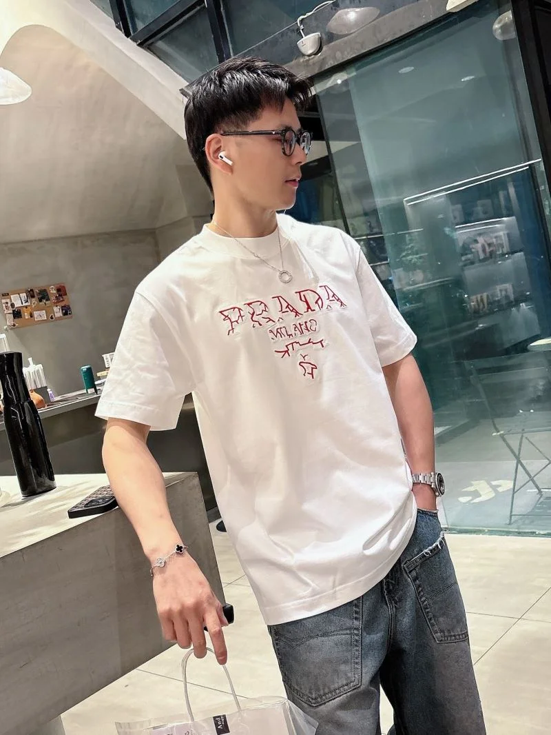 Prada T-Shirts Durable 167754