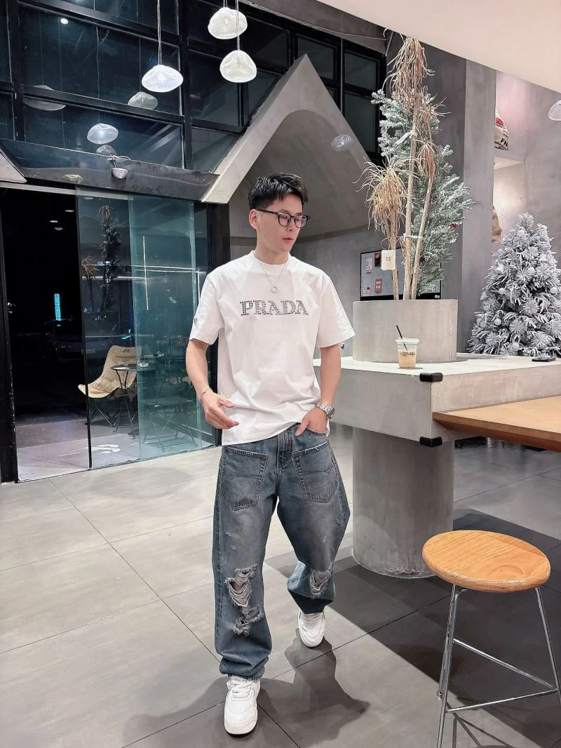 Bright Prada T-Shirts 167789