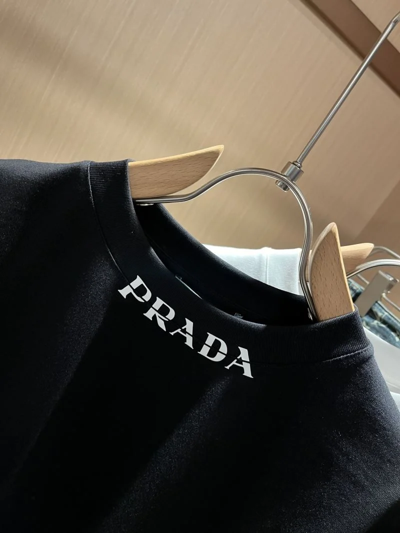 Breathable Prada T-Shirts 167751