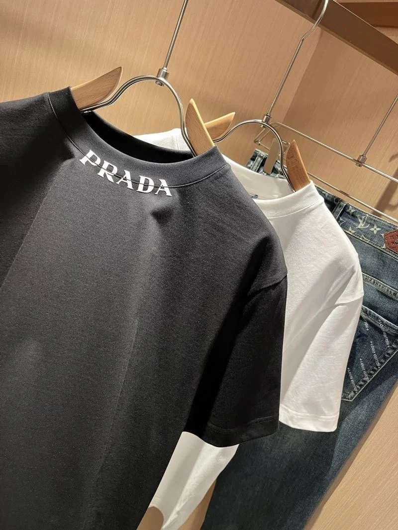 Breathable Prada T-Shirts 167751