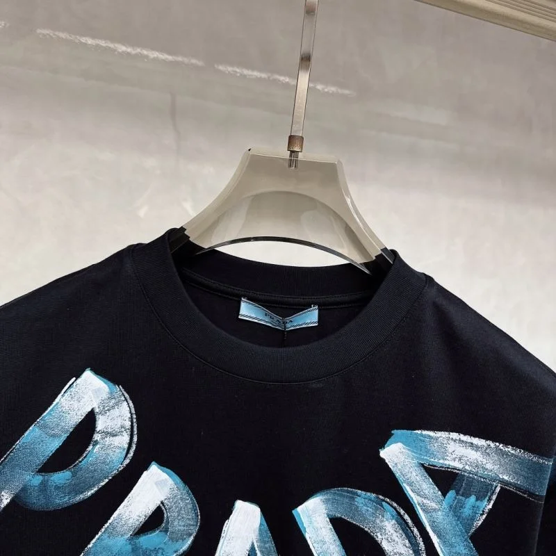 Casual Prada T-Shirts 167742