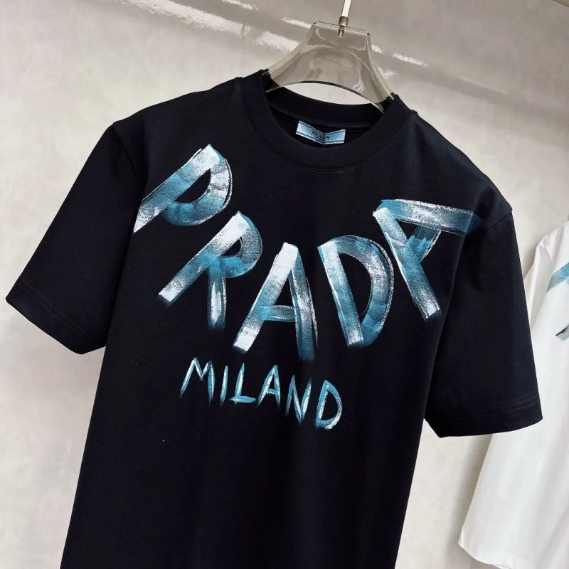 Casual Prada T-Shirts 167742