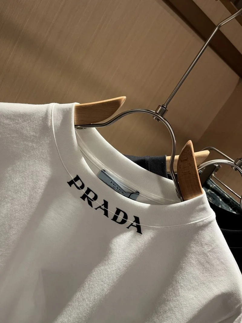 ZipUp Prada T-Shirts 167740