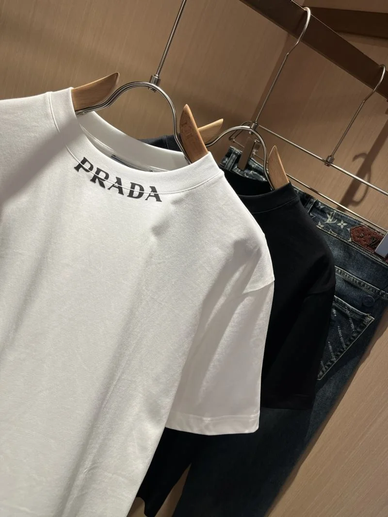 ZipUp Prada T-Shirts 167740