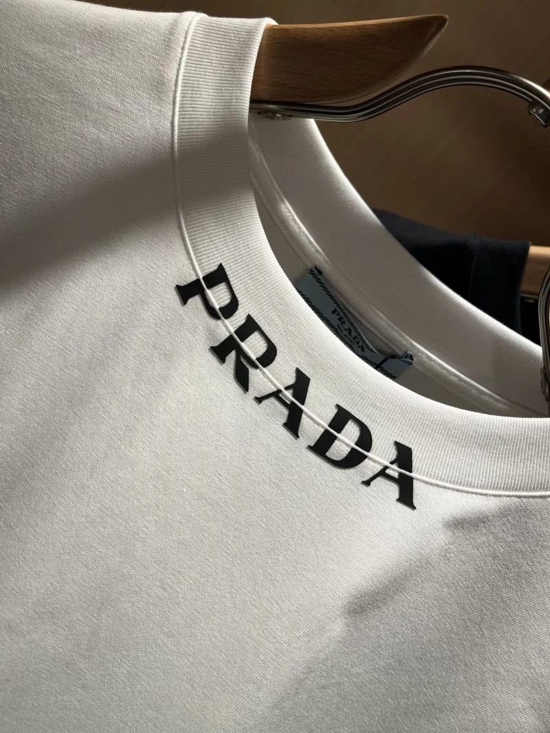 ZipUp Prada T-Shirts 167740