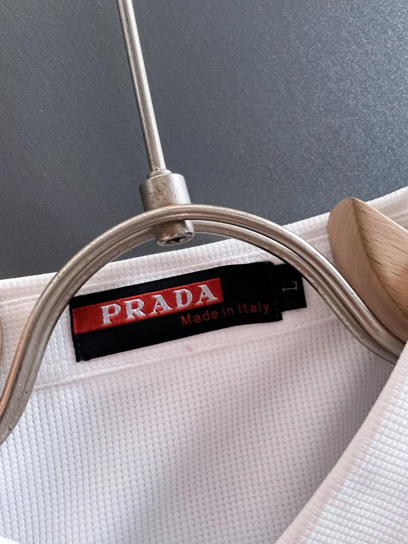 Prada T-Shirts AllSeason 167743