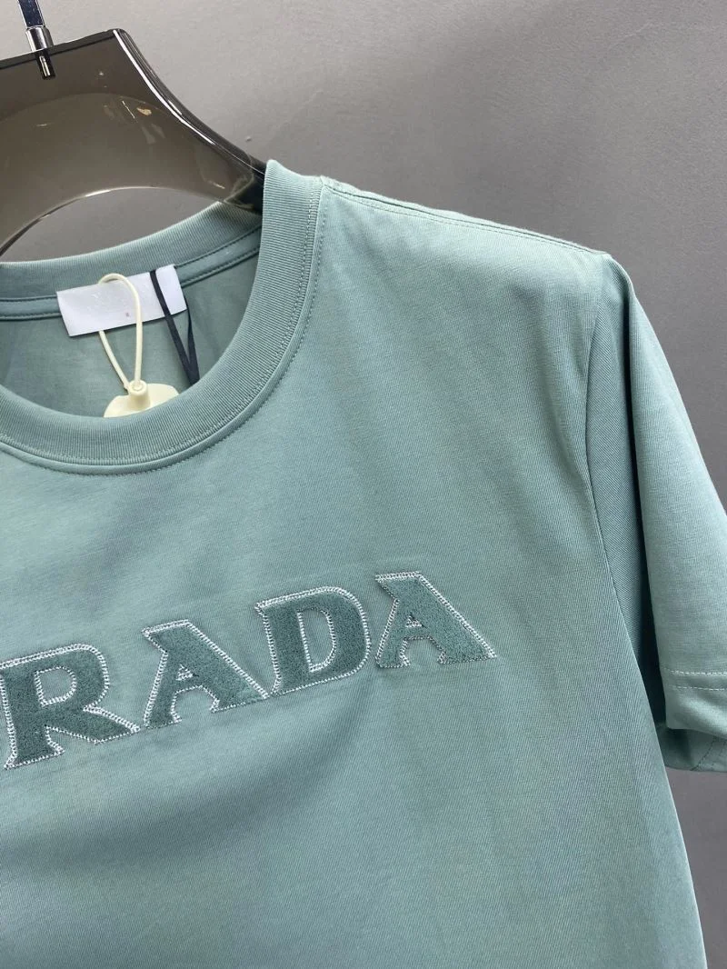Comfortable Prada T-Shirts 167734