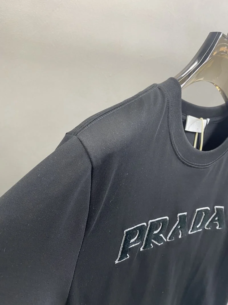 Unique Prada T-Shirts 167730