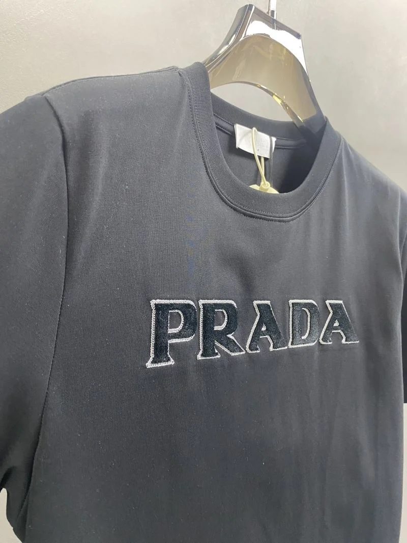 Unique Prada T-Shirts 167730