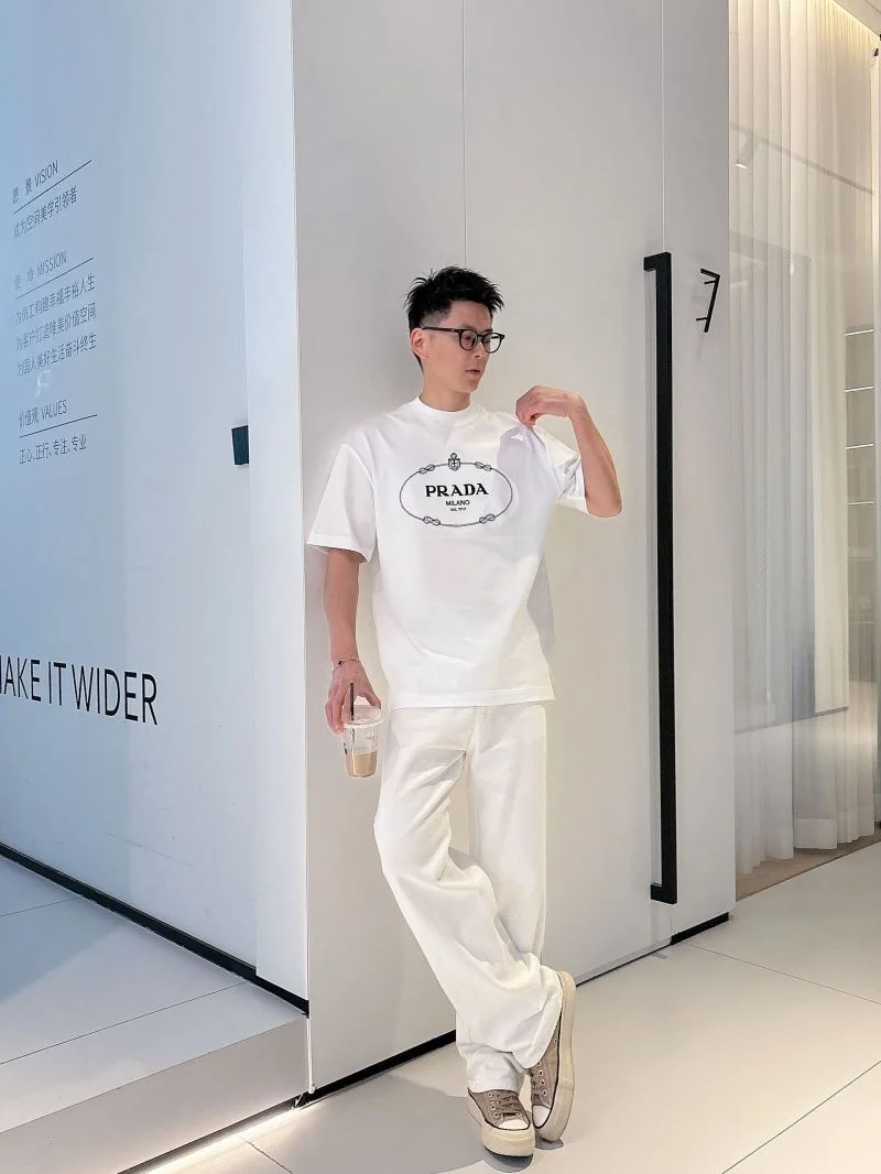 Unique Prada T-Shirts 167728