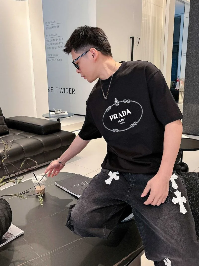Resilient Prada T-Shirts 167733