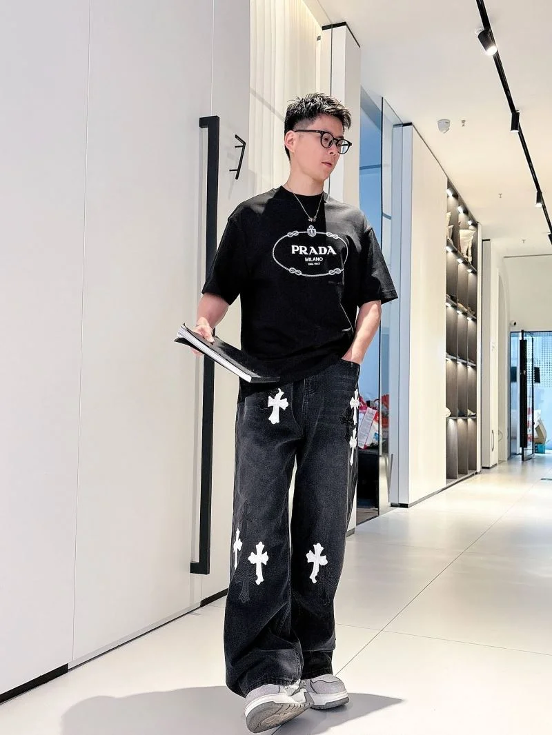 Resilient Prada T-Shirts 167733