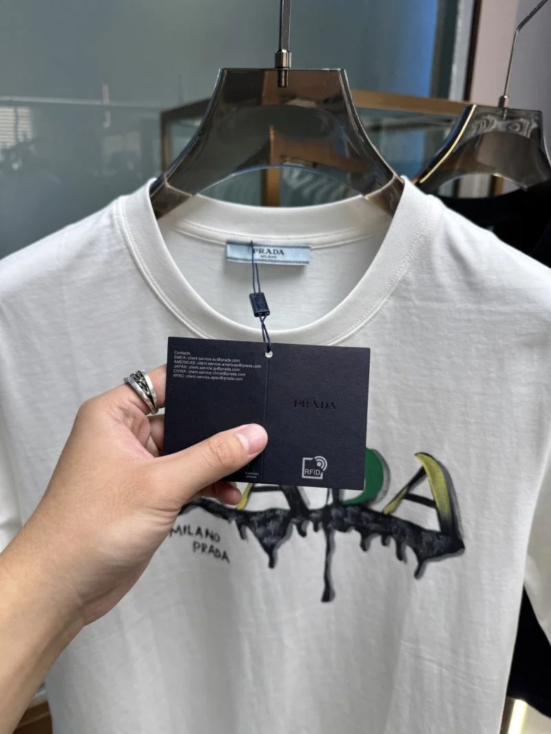 Affordable Prada T-Shirts 167721