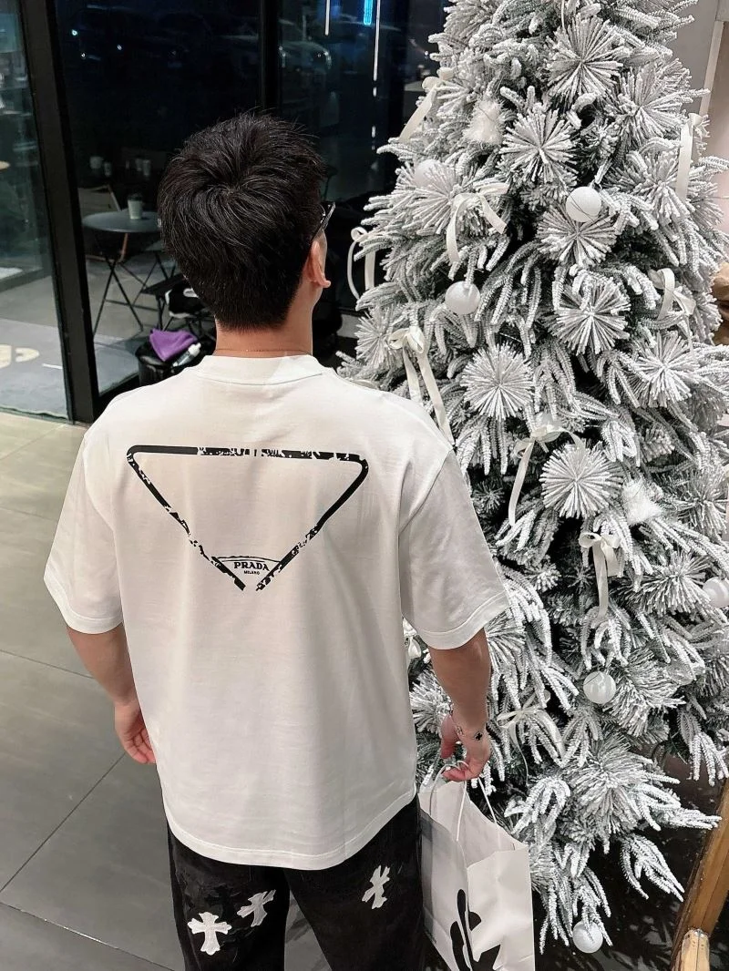 TravelReady Prada T-Shirts 167723