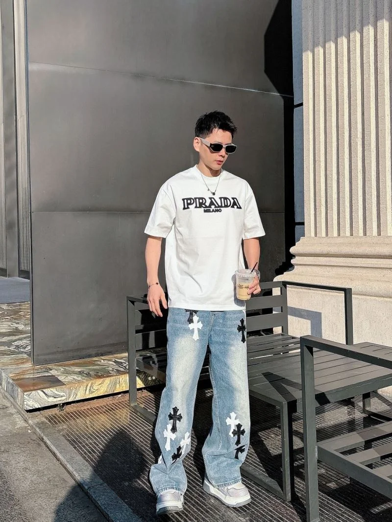 Resilient Prada T-Shirts 167718