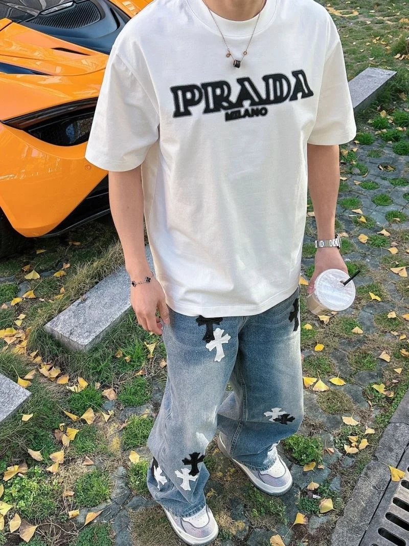 Resilient Prada T-Shirts 167718