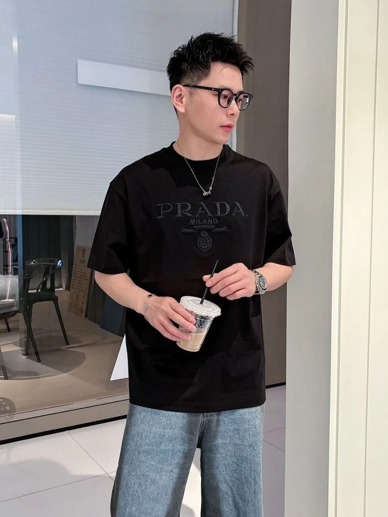 Sophisticated Prada T-Shirts 167760