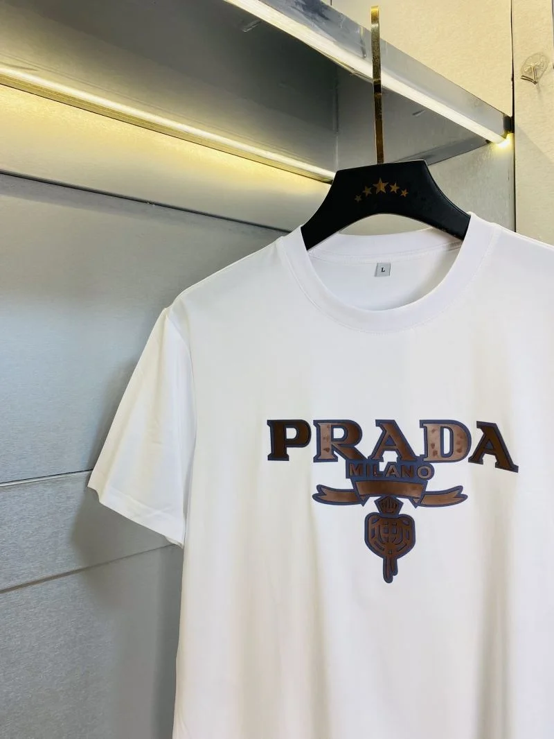 Sophisticated Prada T-Shirts 167711