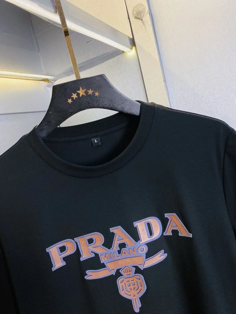 Sophisticated Prada T-Shirts 167711