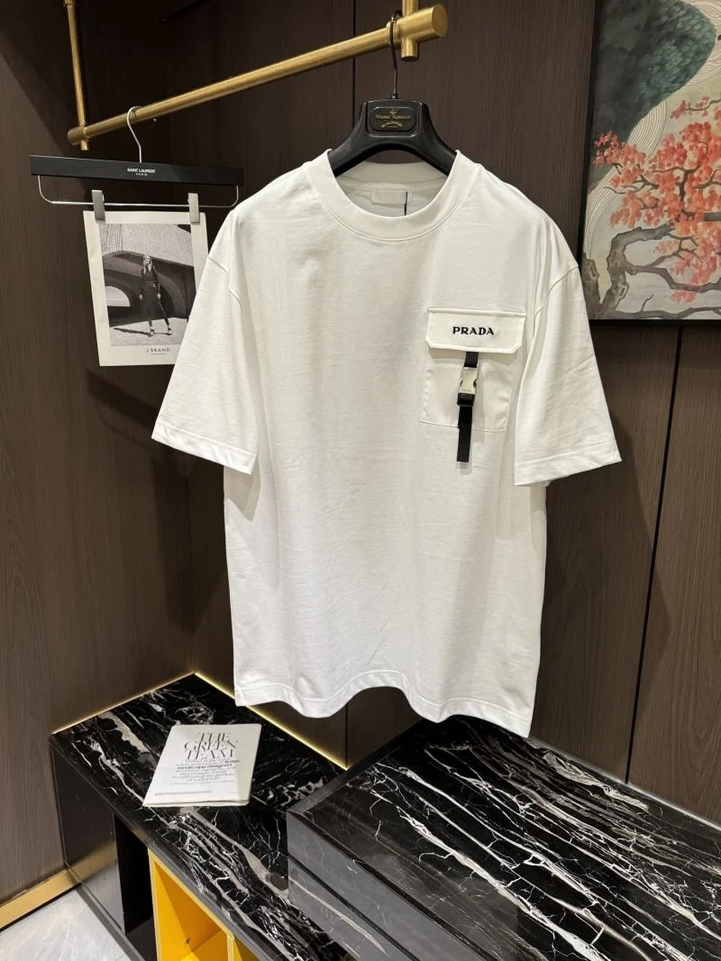 Prada T-Shirts UrbanStyle 167704