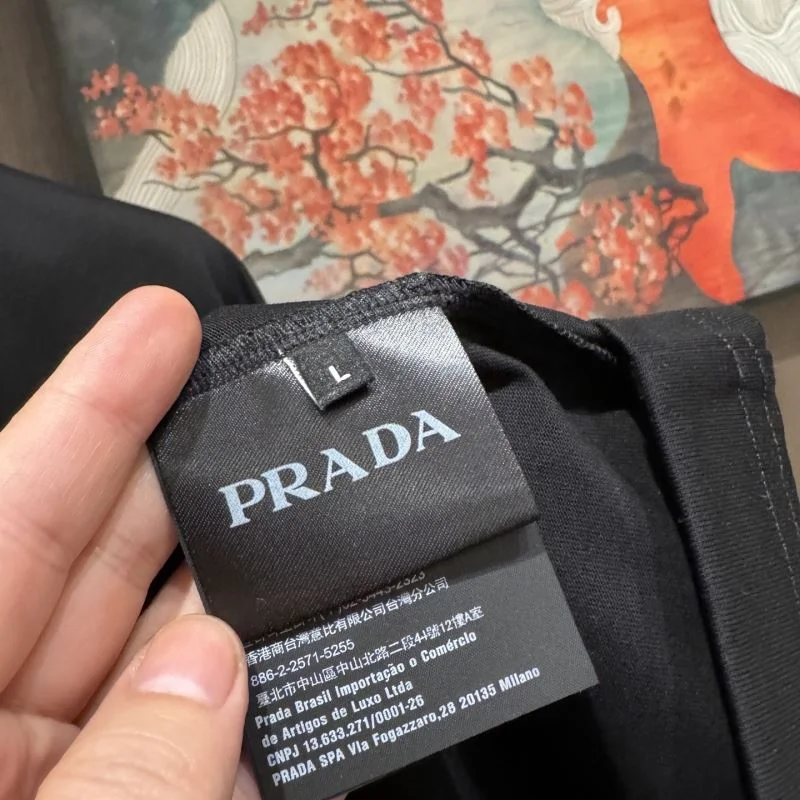 Prada T-Shirts UrbanStyle 167704