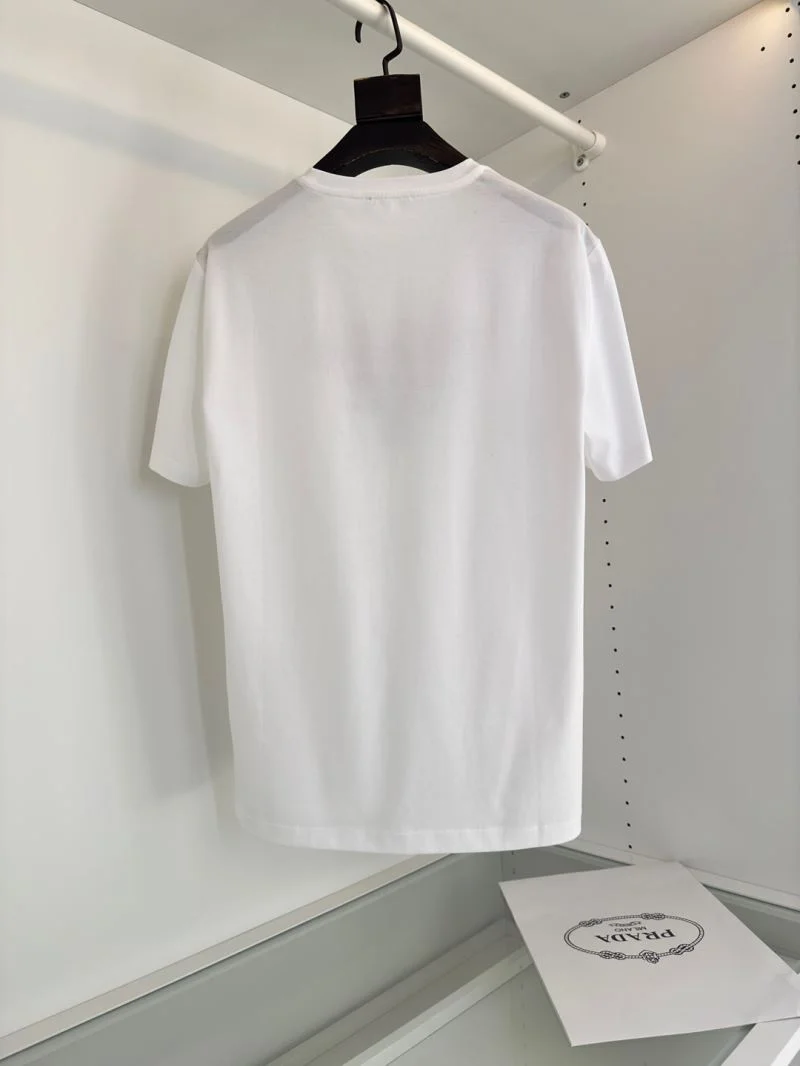 Prada T-Shirts Classic 167697